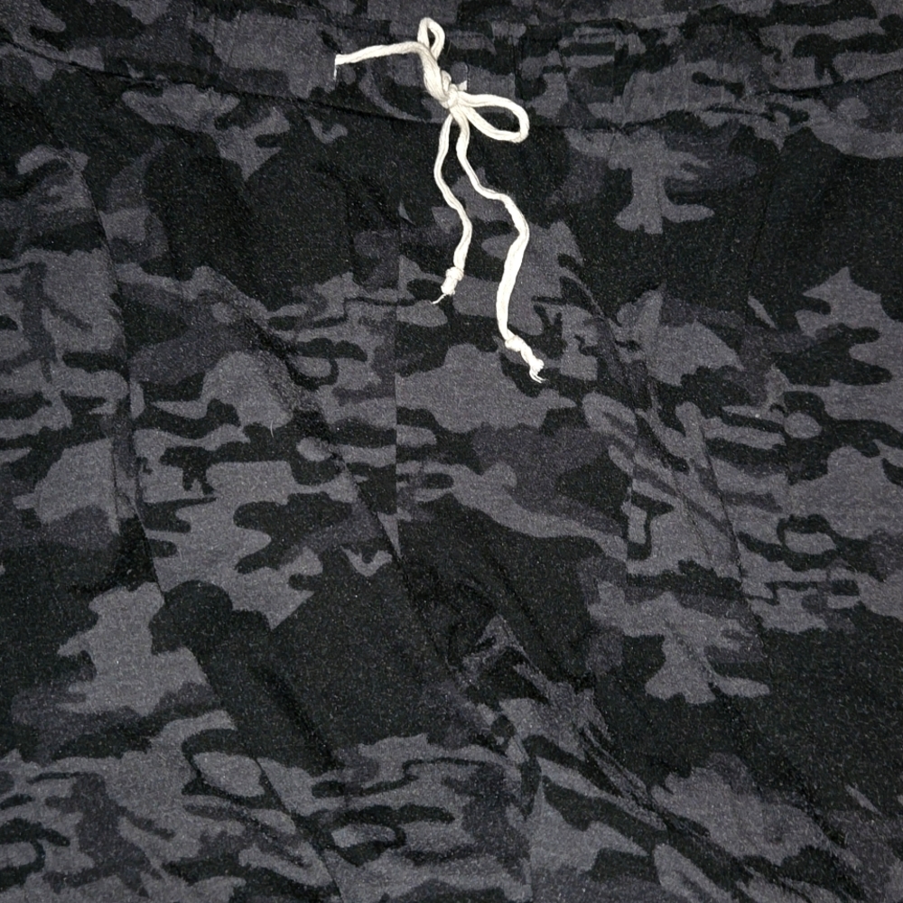 Amaryllis Camouflage Drawstring Pants Sz. 2X